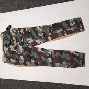 Cannon Club Boy's Two Pack Camouflage and Tan Joggers Size 8